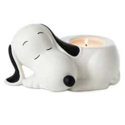 Hallmark Peanuts® Lavender-Scented Ceramic Snoopy Candle -Hallmark Store LavenderScented Sculpted Snoopy Candle 1PAJ3540 02