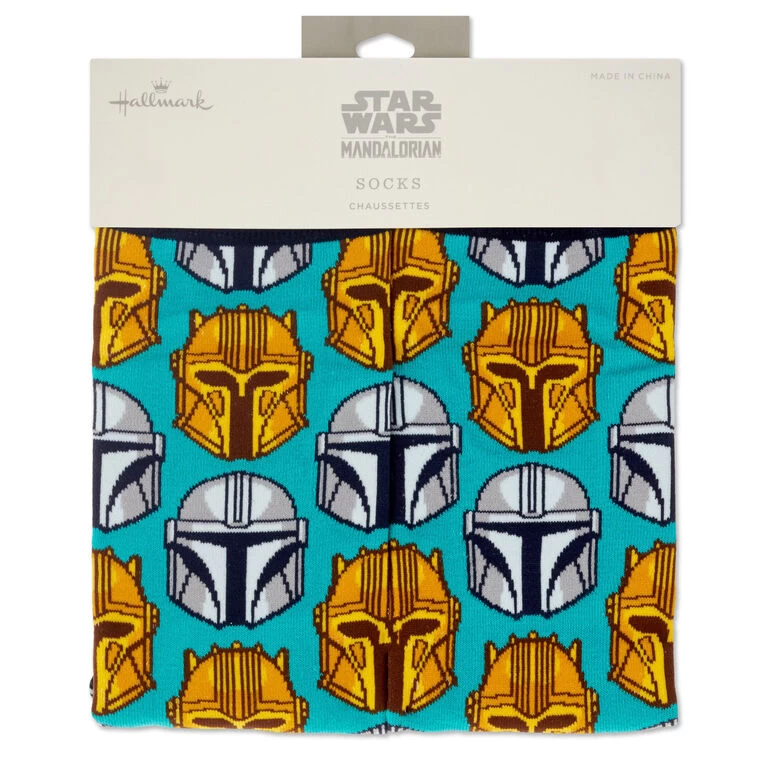 Star Wars: The Mandalorian™ Helmet Novelty Crew Socks Hallmark Star Wars: The Mandalorian™ Helmet Novelty Crew Socks -Hallmark Store Star Wars The Mandalorian Helmet Novelty Crew Socks 1SHP2161 04